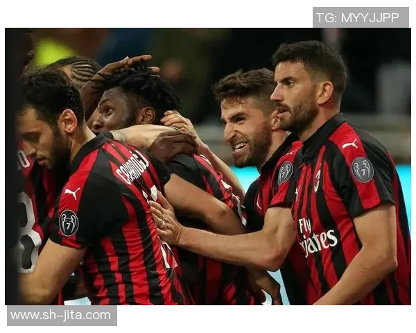 友谊赛精彩回顾：那不勒斯逆转AC米兰帽子戏法引爆全场激情