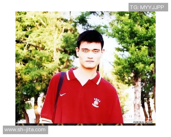 吴镇宇与姚明相遇的那一刻友谊与篮球的奇妙交汇 吴镇宇与姚明相遇的那一刻友谊与篮球的奇妙交汇