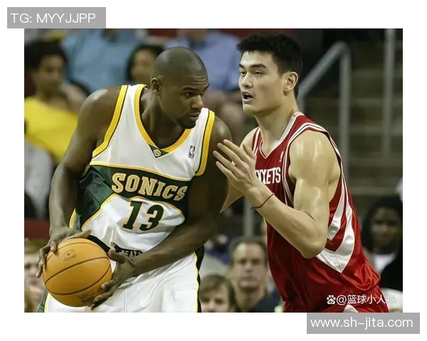 詹姆斯与姚明携手合作打造全新广告传递篮球精神与友谊的力量