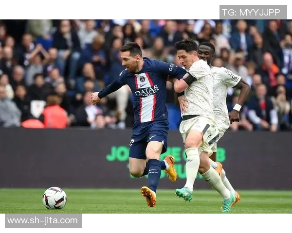 世界杯精彩回顾巴黎圣日耳曼3-0战胜多特蒙德乌龙球引发全场狂欢