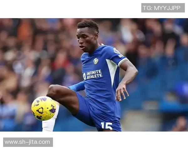 意甲激战切尔西大胜波尔图红牌事件引发全场热议战术分析揭秘